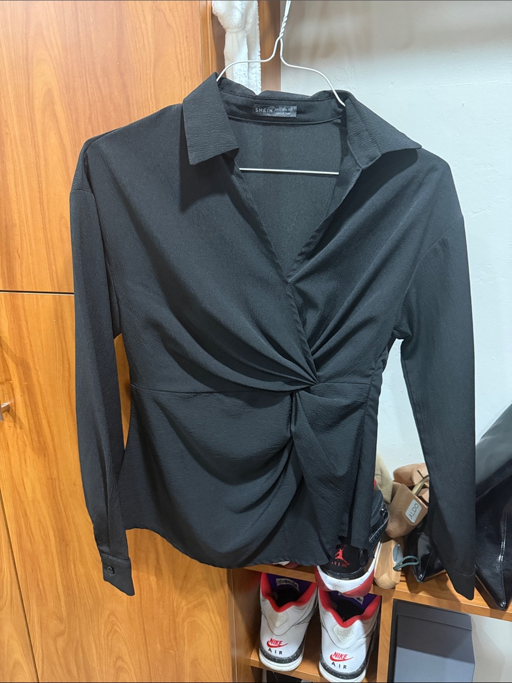 SHEIN Black Twist-Knot Collared Button-Down Blouse